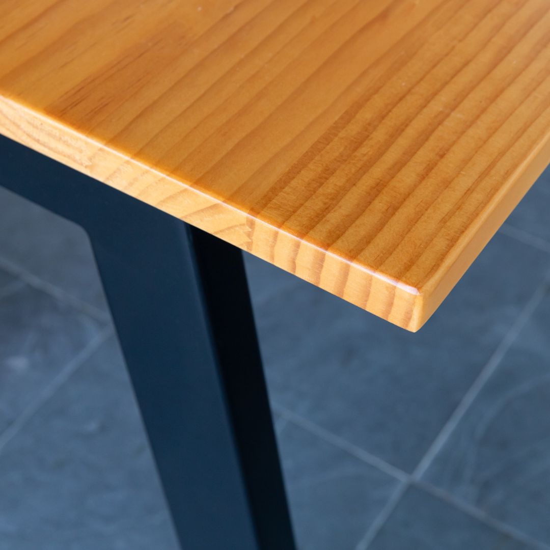 Comedor 4 Sillas Hecho en Chile Venecia Estilo Industrial - Santino Design