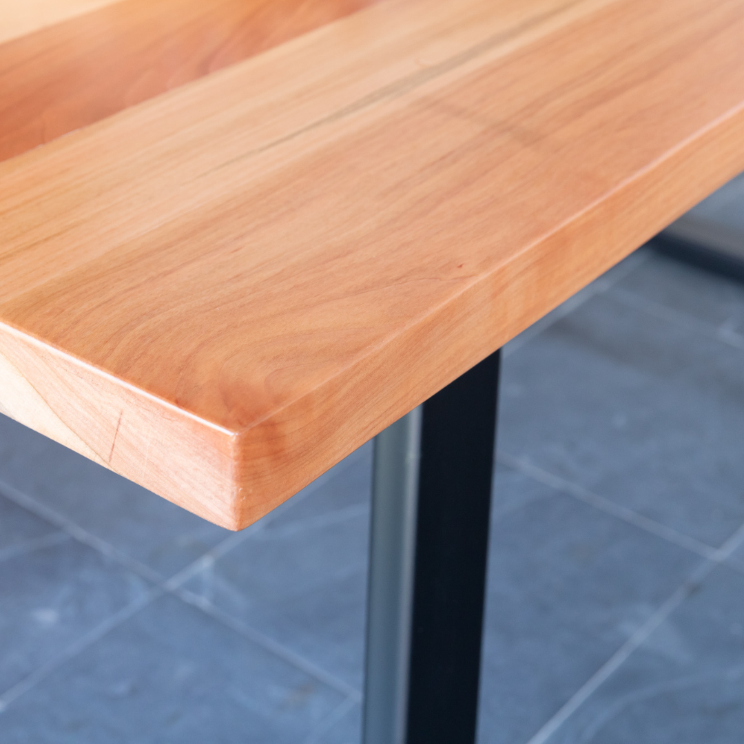 Mesa Industrial Hecho en Chile Mónaco en Roble/Lenga - Santino Design