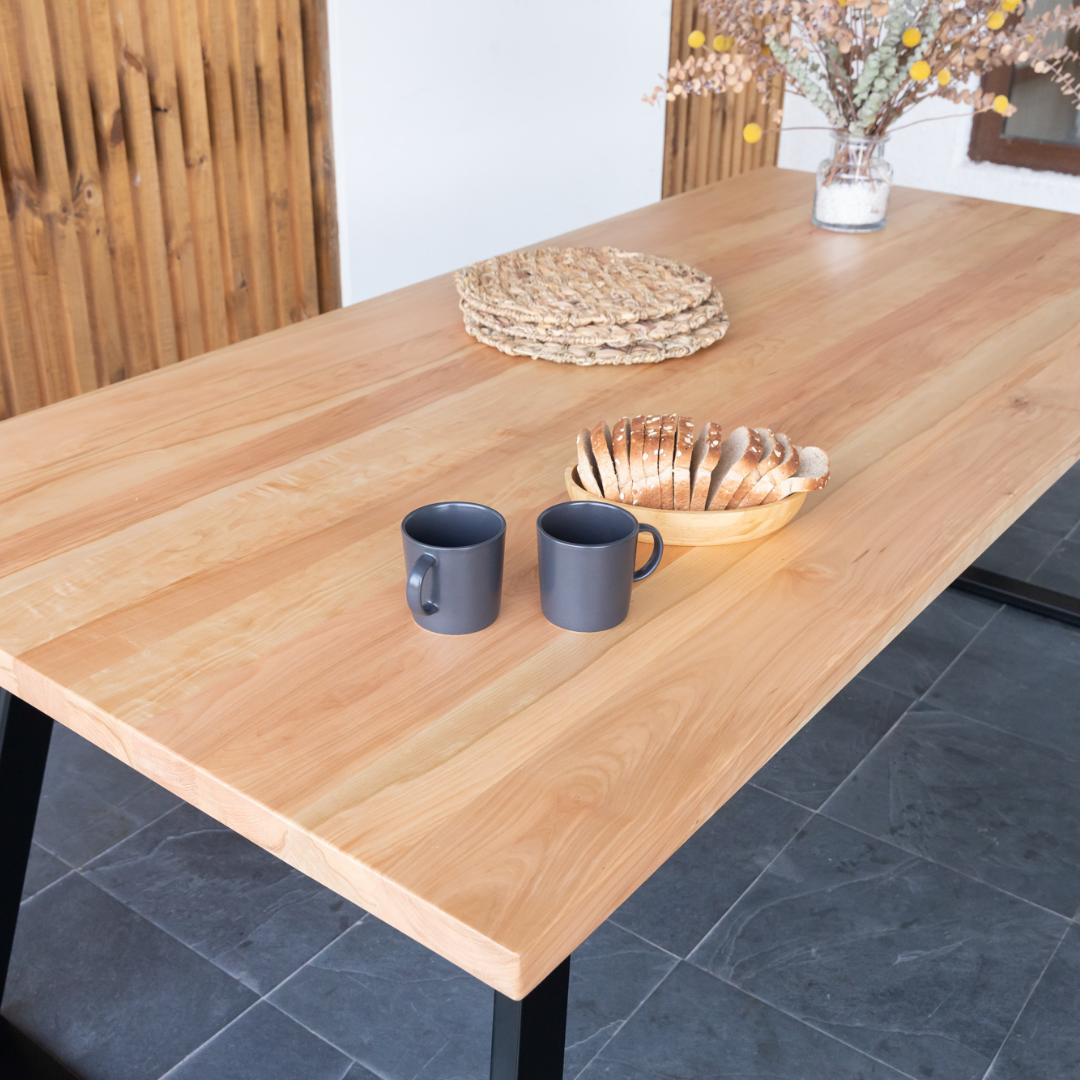 Mesa Industrial Hecho en Chile Mónaco en Roble/Lenga - Santino Design