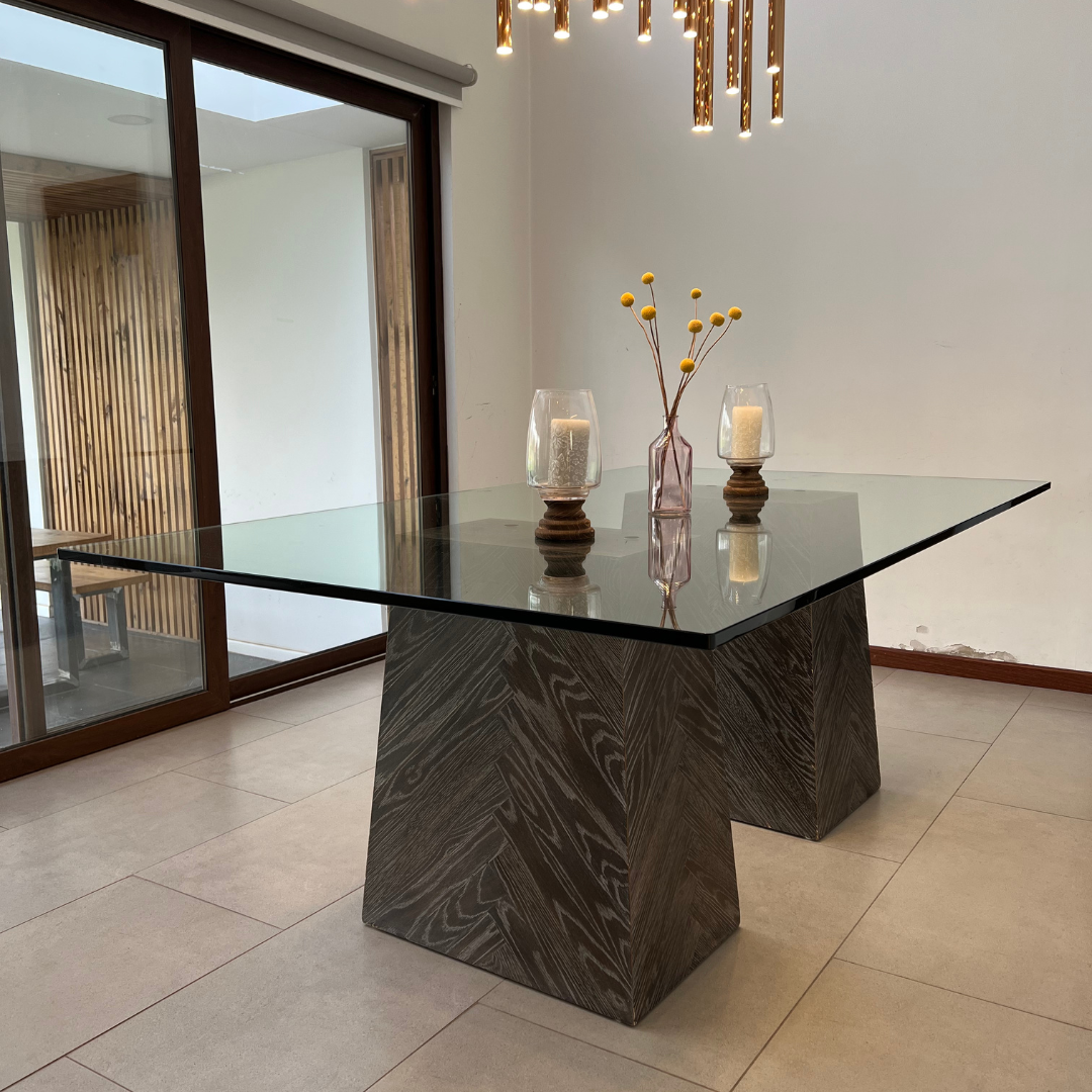 Mesa Montecarlo vidrio base negra con vetas grises - Santino Design