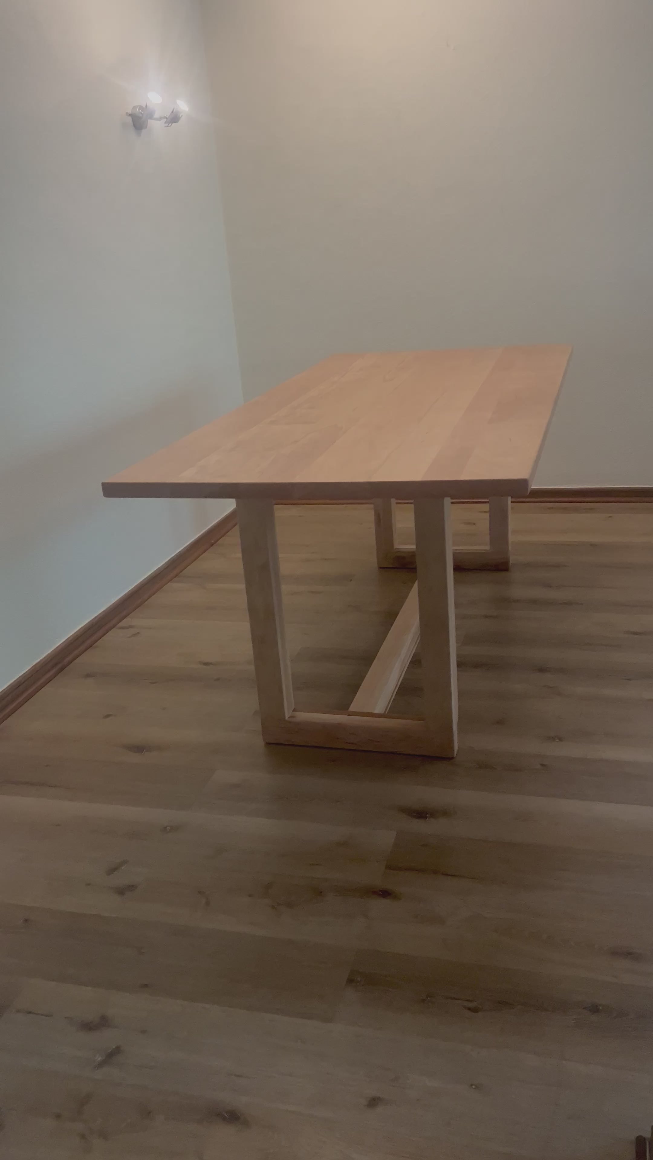 Mesa de Comedor 6 y 8 personas Tierra del Fuego Lenga