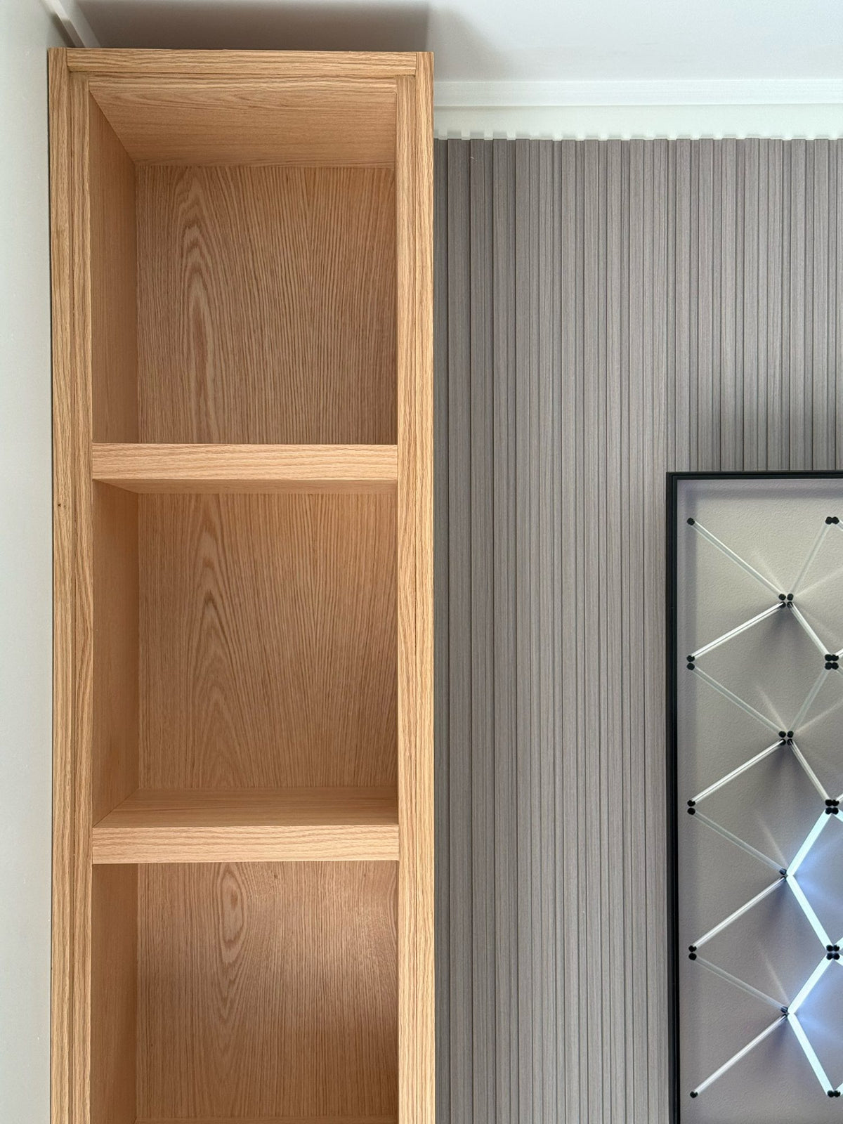 Mueble de TV y repisas a medida, proyecto entregado, foto 7 - Santino Design