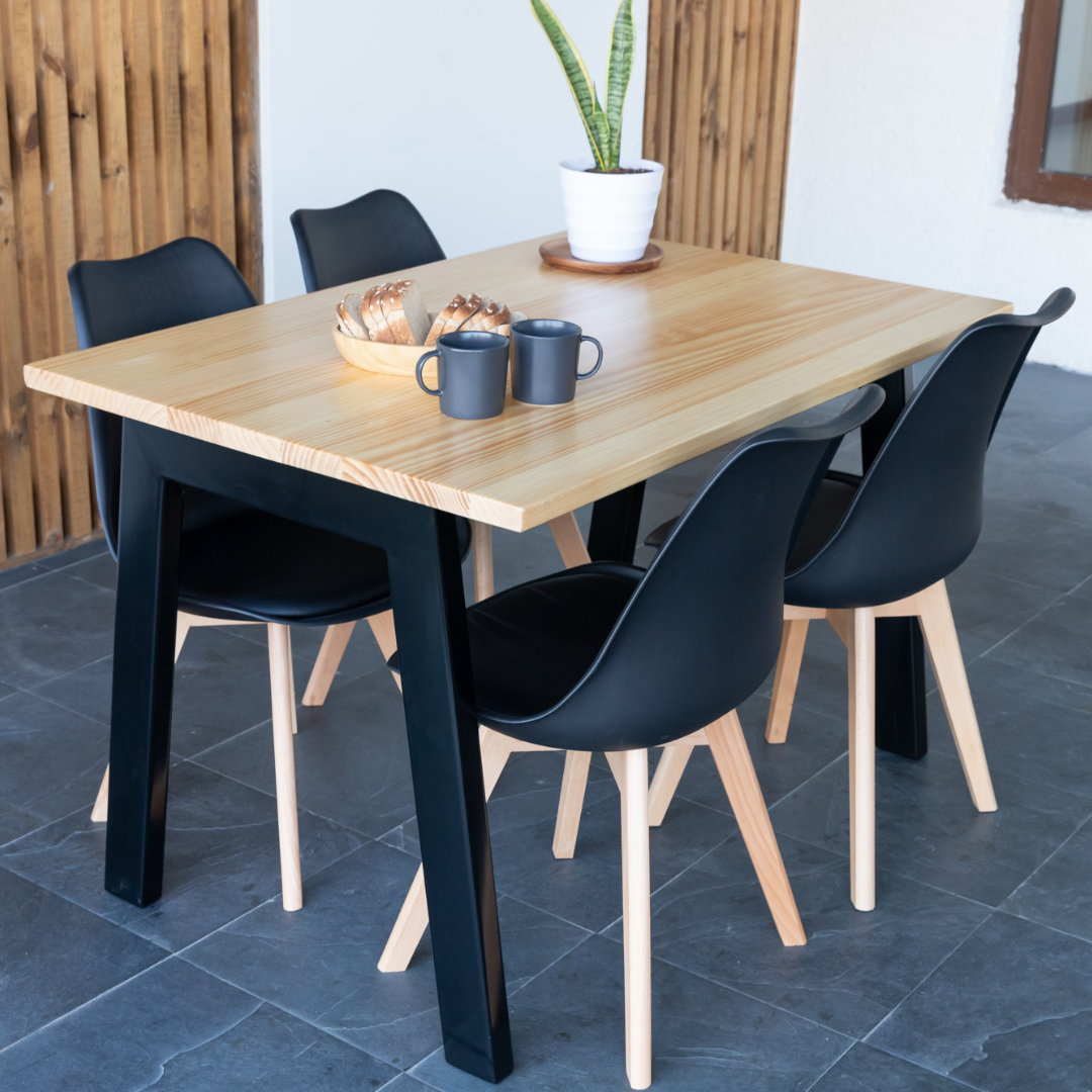 Comedor 4 Sillas Hecho en Chile Venecia Estilo Industrial - Santino Design